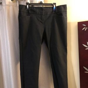 The Limited Capri black dress pants